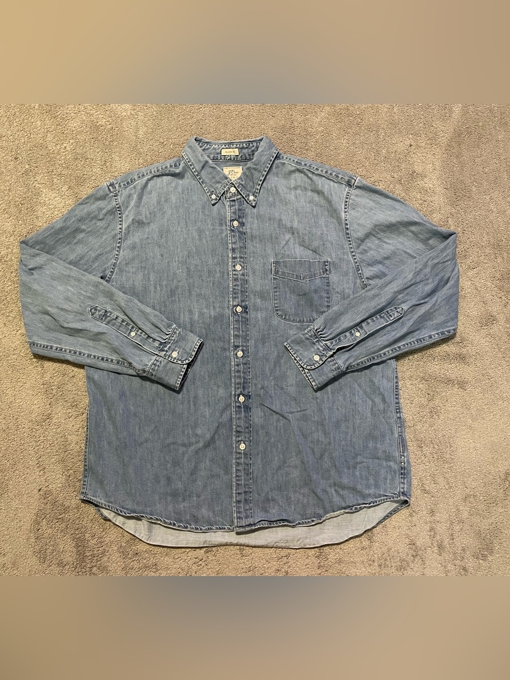 J.Crew Denim Shirt Men’s XL Blue Relaxed Fit 100% Cotton Button Down